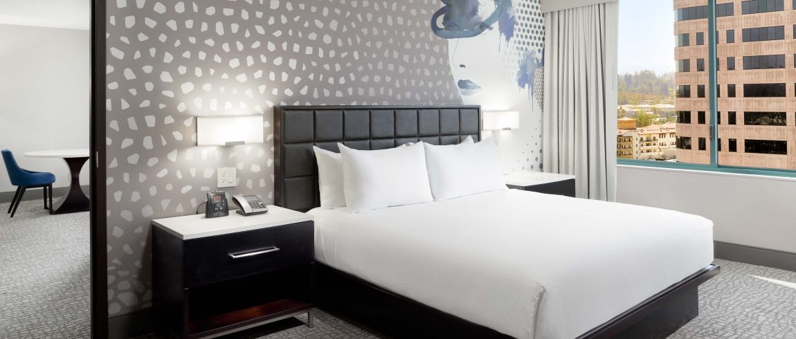 King Bed 2 Room High Flr